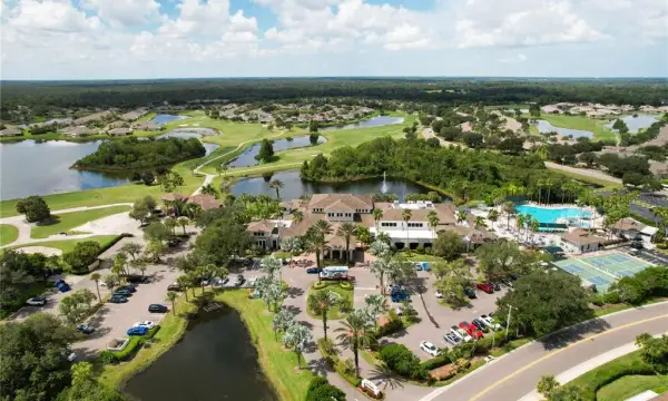317 Knottwood Court, Unit 317, Sun City Center, FL, 33573