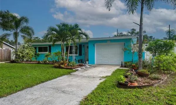 9029 Leisure Lane N, Largo, FL, 33773