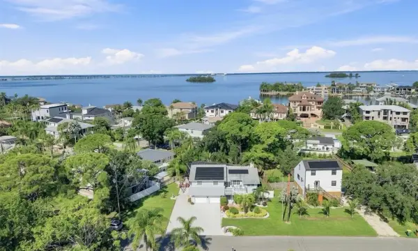 201 Lagoon Drive, Palm Harbor, FL, 34683