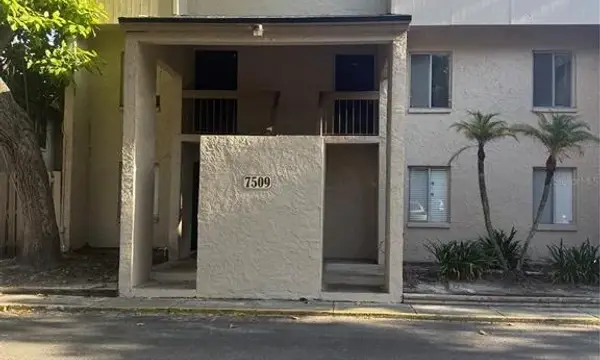 7509 Pitch Pine Circle, Unit 121, Tampa, FL, 33617