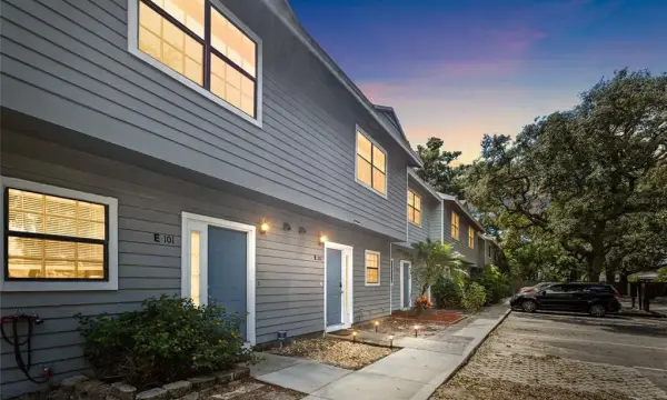 1910 W Sligh Avenue, Unit E102, Tampa, FL, 33604