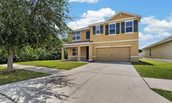 8219 Bilston Village Lane, Gibsonton, FL, 33534