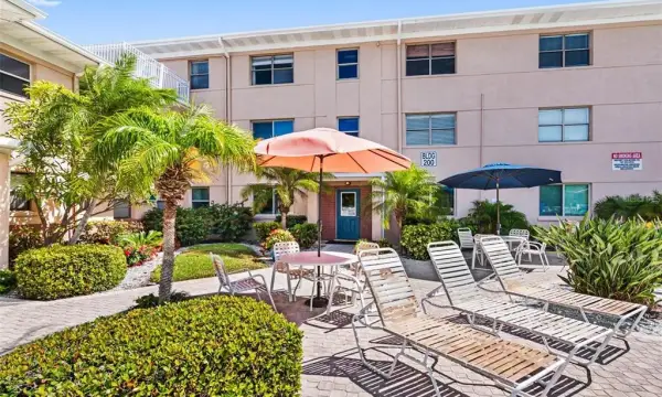6700 Sunset Way, Unit 406, St Pete Beach, FL, 33706