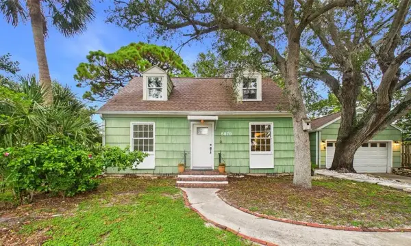 5879 27th Avenue S, Gulfport, FL, 33707