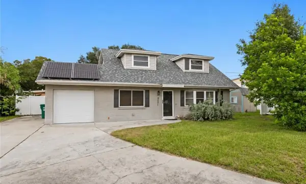 9201 86th Avenue, Seminole, FL, 33777