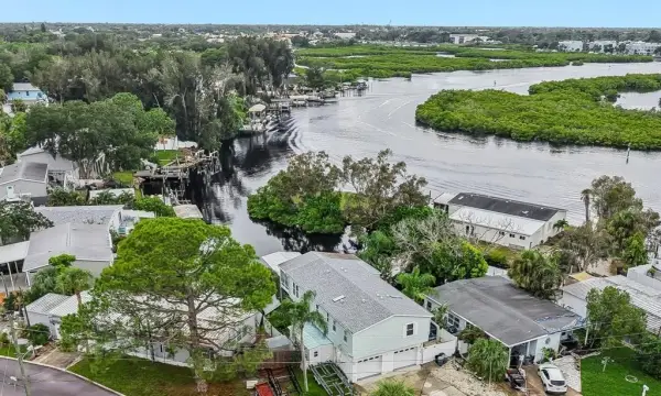 507 River View Lane, Tarpon Springs, FL, 34689