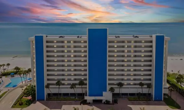15000 Gulf Boulevard, Unit 807, Madeira Beach, FL, 33708
