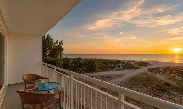 10116 Gulf Boulevard, Unit 201w, Treasure Island, FL, 33706