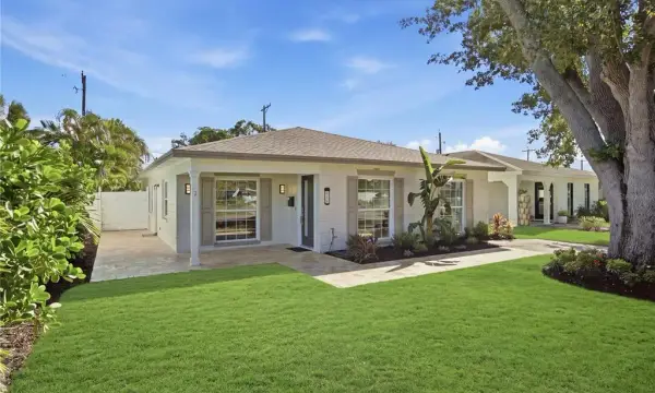 615 E Davis Boulevard, Tampa, FL, 33606