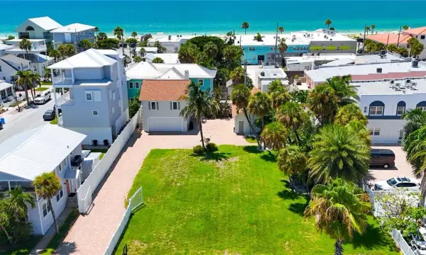 702 Pass A Grille Way, St Pete Beach, FL, 33706