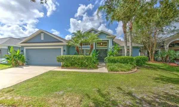 5847 Heronrise Crescent Drive, Lithia, FL, 33547
