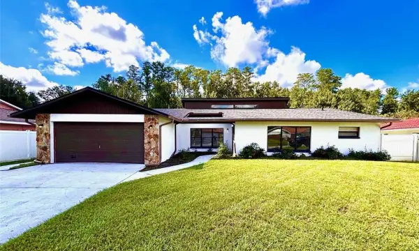 4545 Debbie Lane, Lutz, FL, 33559
