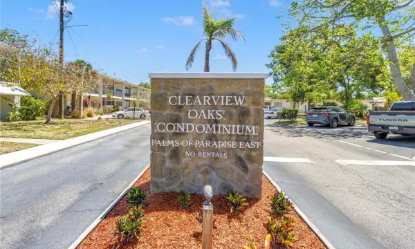 4001 58th Street N, Unit 5s, Kenneth City, FL, 33709