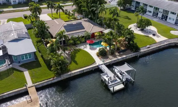 4501 37th Street S, St Petersburg, FL, 33711