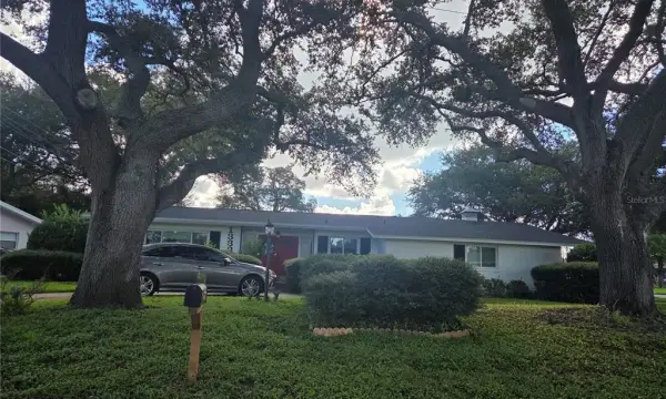 1333 Woodcrest Avenue, Clearwater, FL, 33756