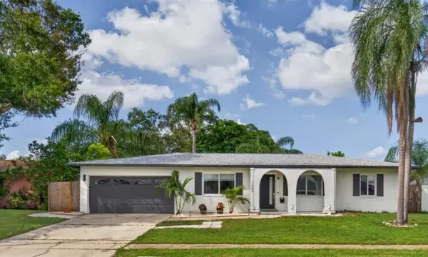 1689 Pennsylvania Avenue NE, St Petersburg, FL, 33703