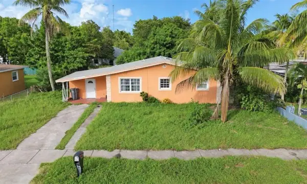4605 SW 32nd Drive, West Park, FL, 33023