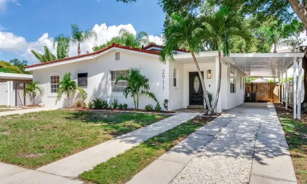 2911 W Winthrop Road, Tampa, FL, 33611