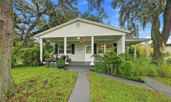 8911 N Highland Avenue, Tampa, FL, 33604