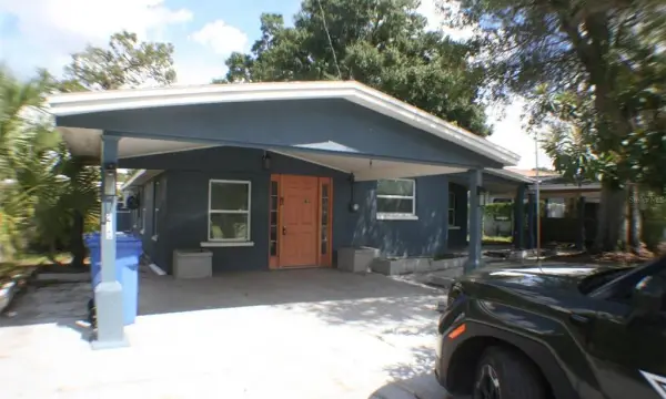 5210 S 84th Street, Tampa, FL, 33619