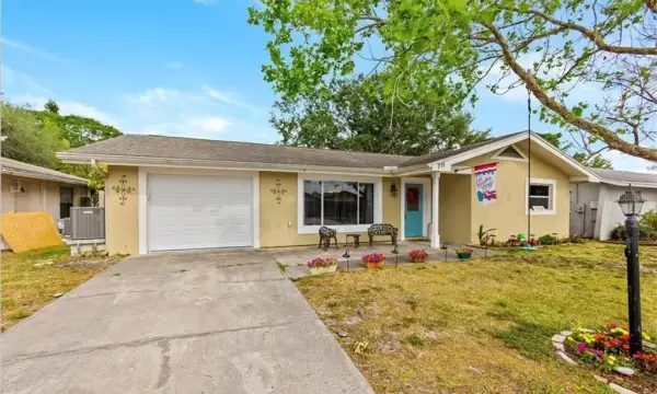 711 Lemonwood Drive, Oldsmar, FL, 34677