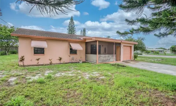 717 NW 1st Street, Boynton Beach, FL, 33435