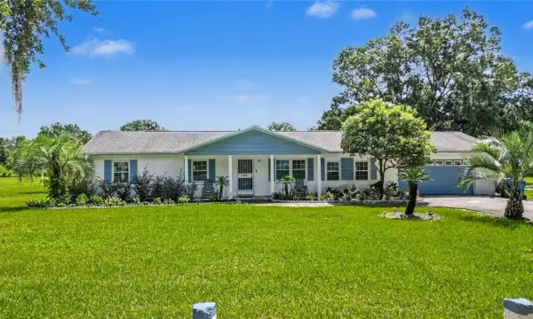 2422 Berry Road, Plant City, FL, 33567