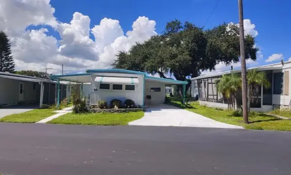 Address Withheld, Unit 104, Clearwater, FL, 33765
