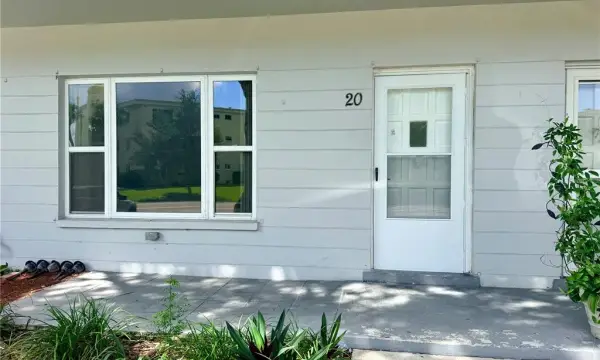 2100 World Parkway Boulevard, Unit 20, Clearwater, FL, 33763