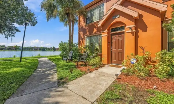 9138 Lake Chase Island Way, Tampa, FL, 33626