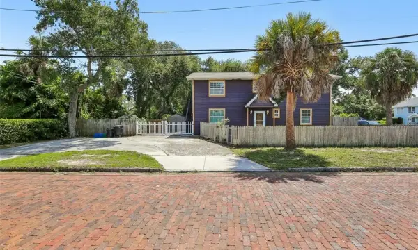 2702 49th Street S, Gulfport, FL, 33707