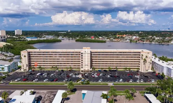 1847 Shore Drive S, Unit 202, South Pasadena, FL, 33707