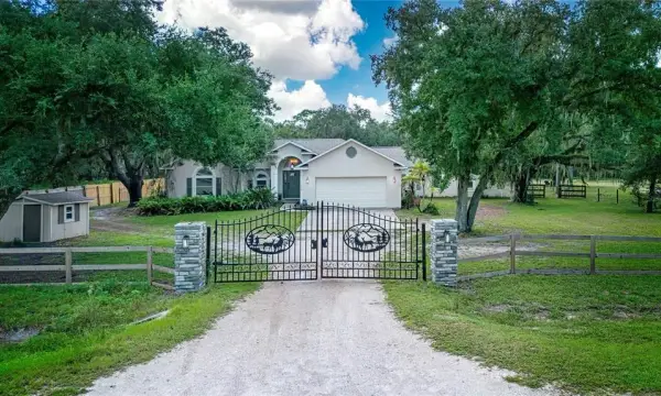 1220 Butch Cassidy Trail, Wimauma, FL, 33598