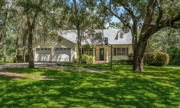 6122 Regina Place, Land O Lakes, FL, 34639