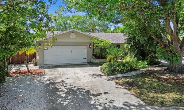 508 White Oak Drive, Tarpon Springs, FL, 34689