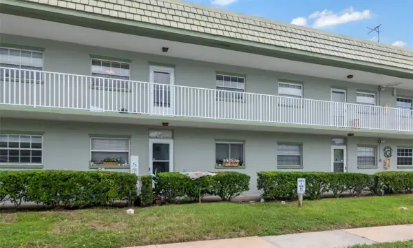 1433 S Belcher Road, Unit G14, Clearwater, FL, 33764