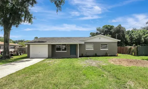 1002 N Bracewell Drive, Plant City, FL, 33563