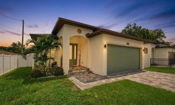 8307 N Gomez Avenue, Tampa, FL, 33614