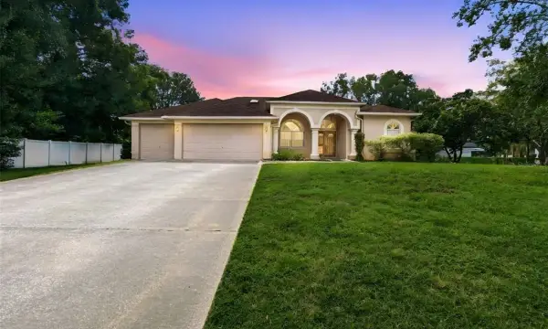 22420 Shoreside Drive, Land O Lakes, FL, 34639