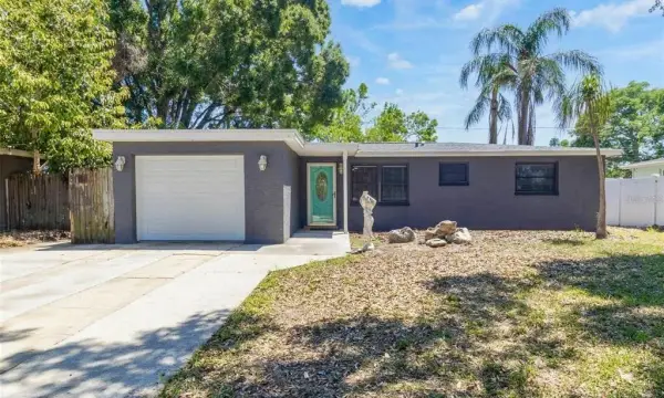 8648 78th Place, Seminole, FL, 33777