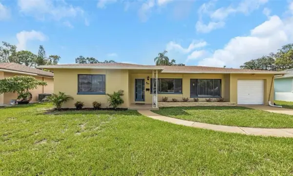 210 S Saturn Avenue, Clearwater, FL, 33755