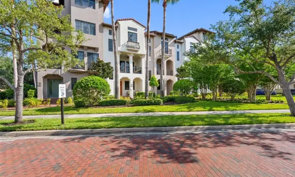 4815 Yacht Club Drive, Unit 103, Tampa, FL, 33616