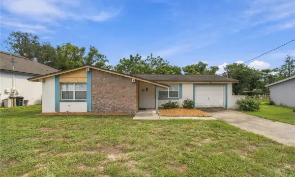 1110 E Boyer Street, Tarpon Springs, FL, 34689