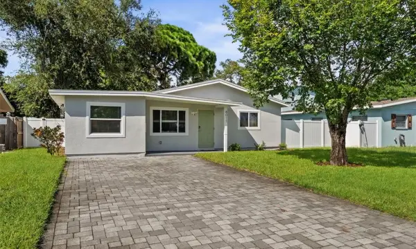 8011 26th Avenue N, St Petersburg, FL, 33710
