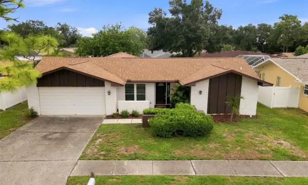 203 Hillcrest Drive, Safety Harbor, FL, 34695