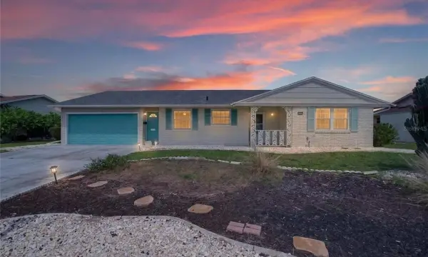 1517 Allegheny Drive, Sun City Center, FL, 33573