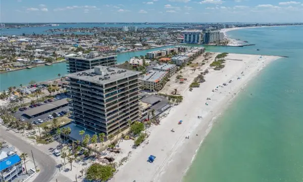 7650 Bayshore Drive, Unit 406, Treasure Island, FL, 33706