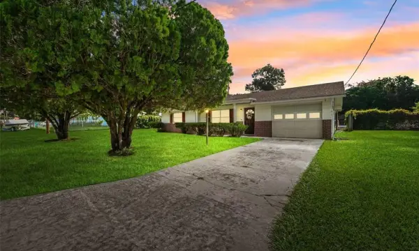 5914 Wilson Drive, Zephyrhills, FL, 33542