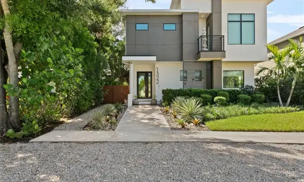 1322 W Grace Street, Tampa, FL, 33607