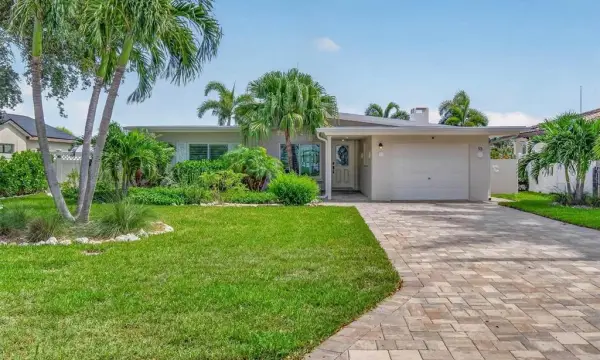 53 Dolphin Drive, Treasure Island, FL, 33706